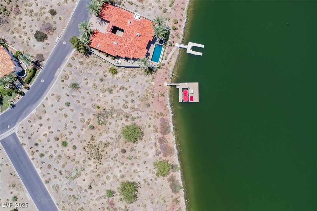 22 Grand Corniche Drive