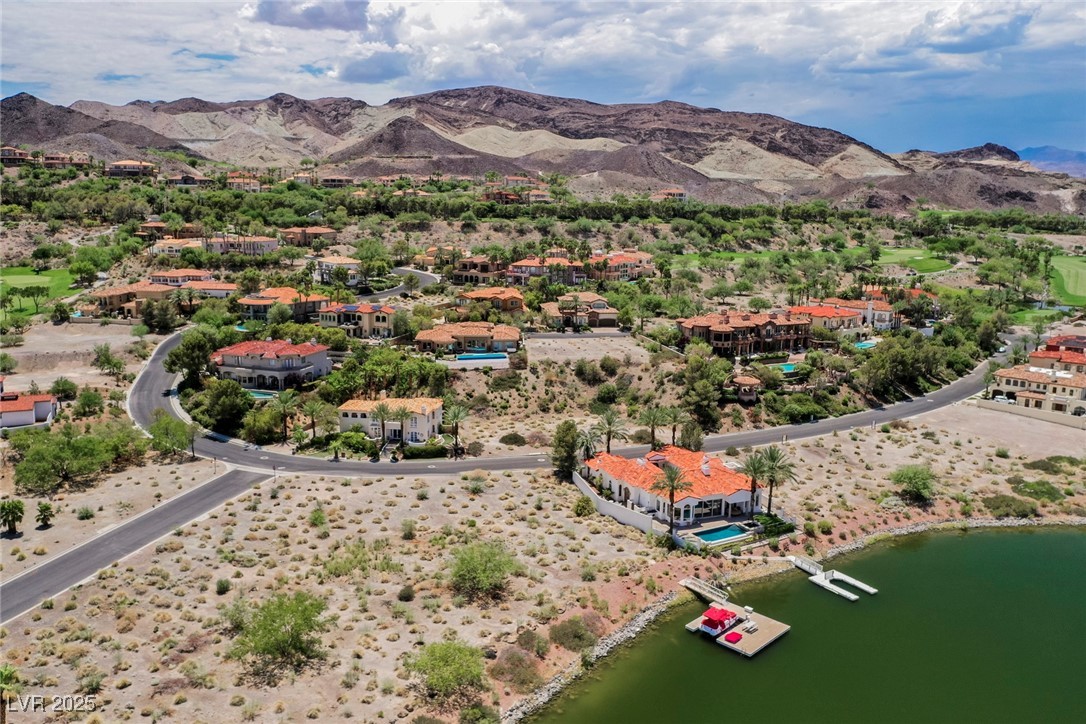 22 Grand Corniche Drive