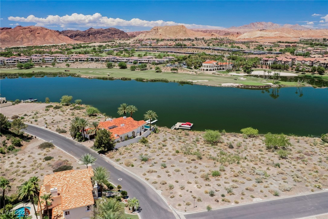 22 Grand Corniche Drive