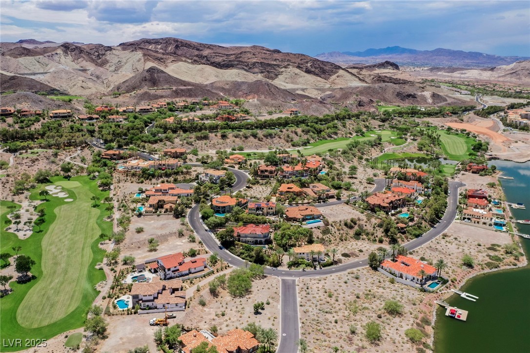 22 Grand Corniche Drive