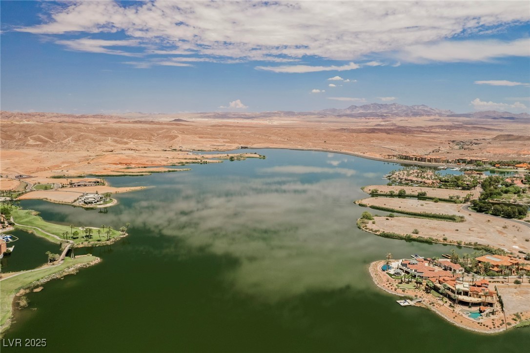 22 Grand Corniche Drive