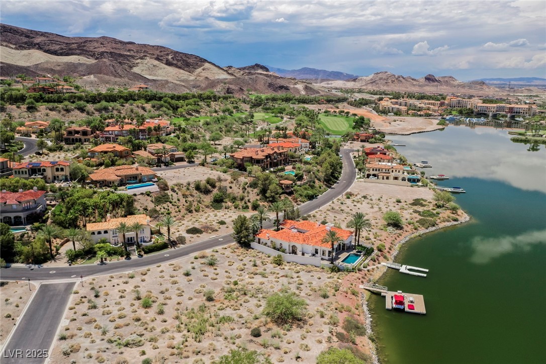 22 Grand Corniche Drive