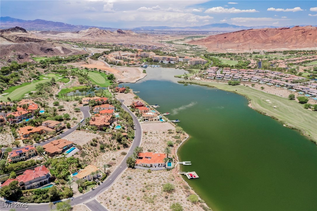 22 Grand Corniche Drive