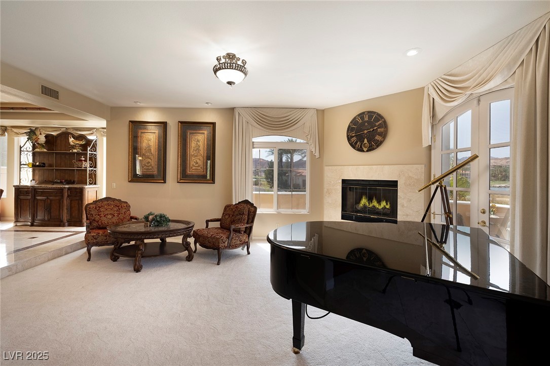 21 Grand Corniche Drive