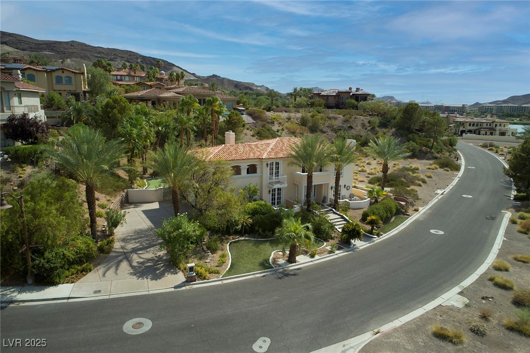 21 Grand Corniche Drive