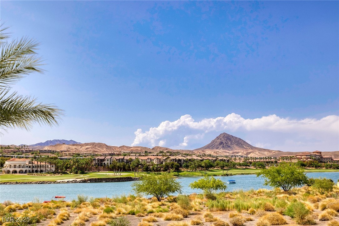 21 Grand Corniche Drive