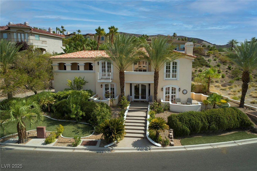 21 Grand Corniche Drive