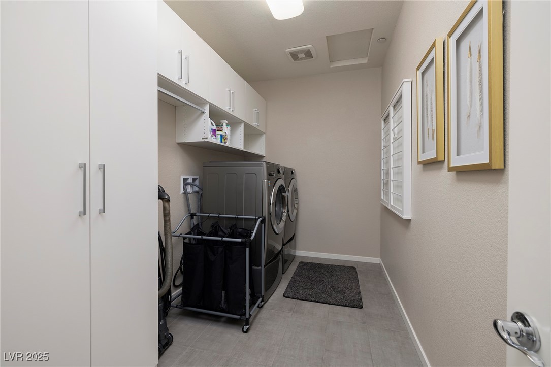 7 Hilltop Crest Street