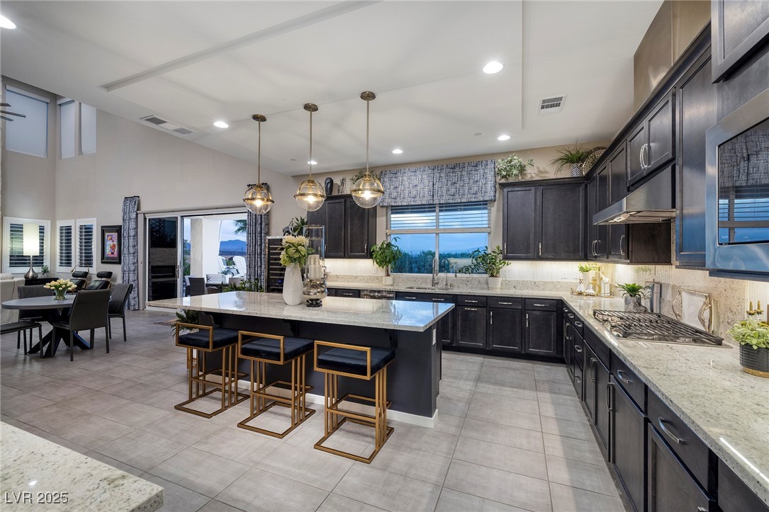 7 Hilltop Crest Street