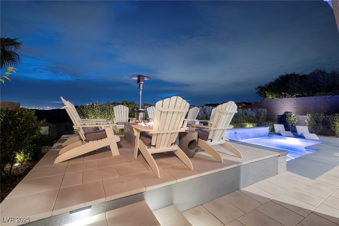 7 Hilltop Crest Street