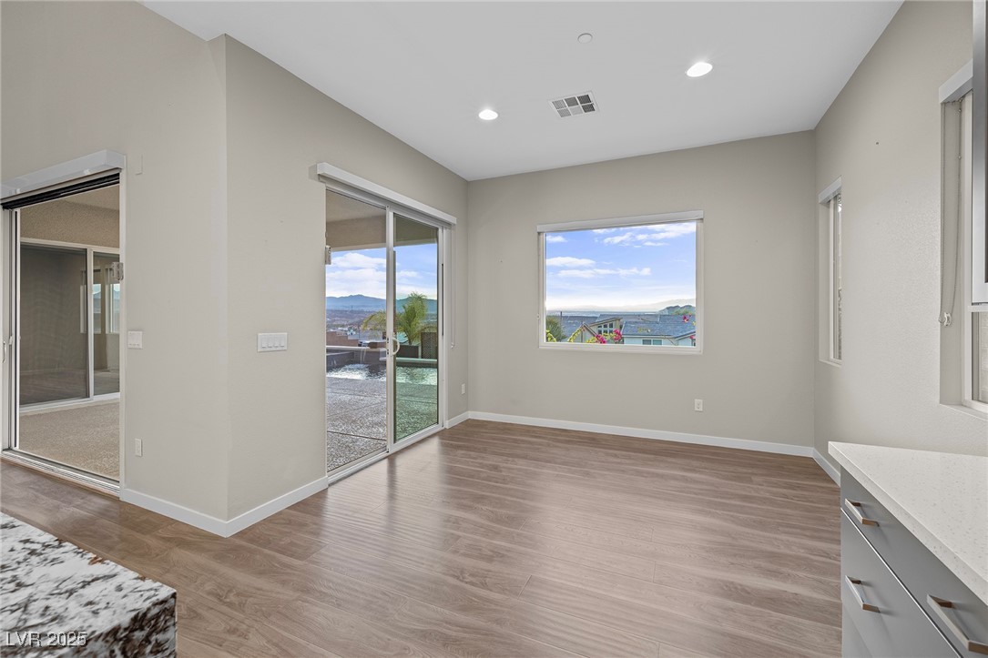 19 Hilltop Crest Street