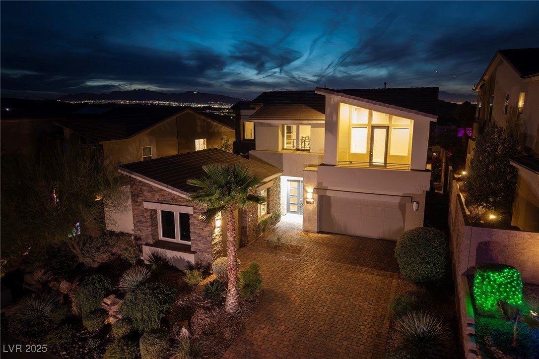 19 Hilltop Crest Street