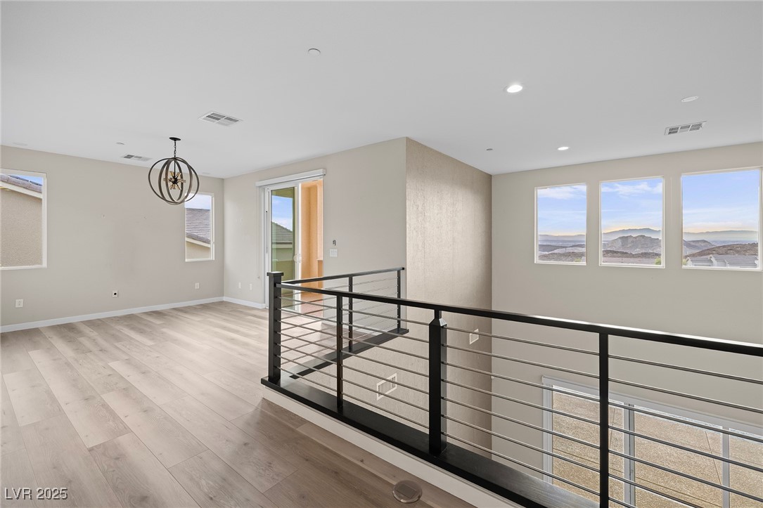 19 Hilltop Crest Street