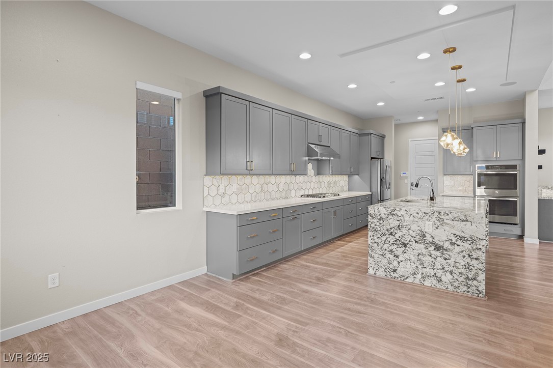 19 Hilltop Crest Street