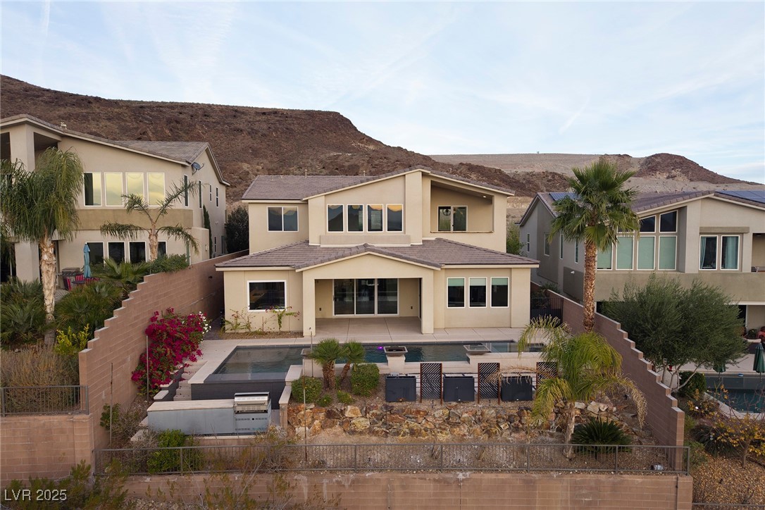 19 Hilltop Crest Street