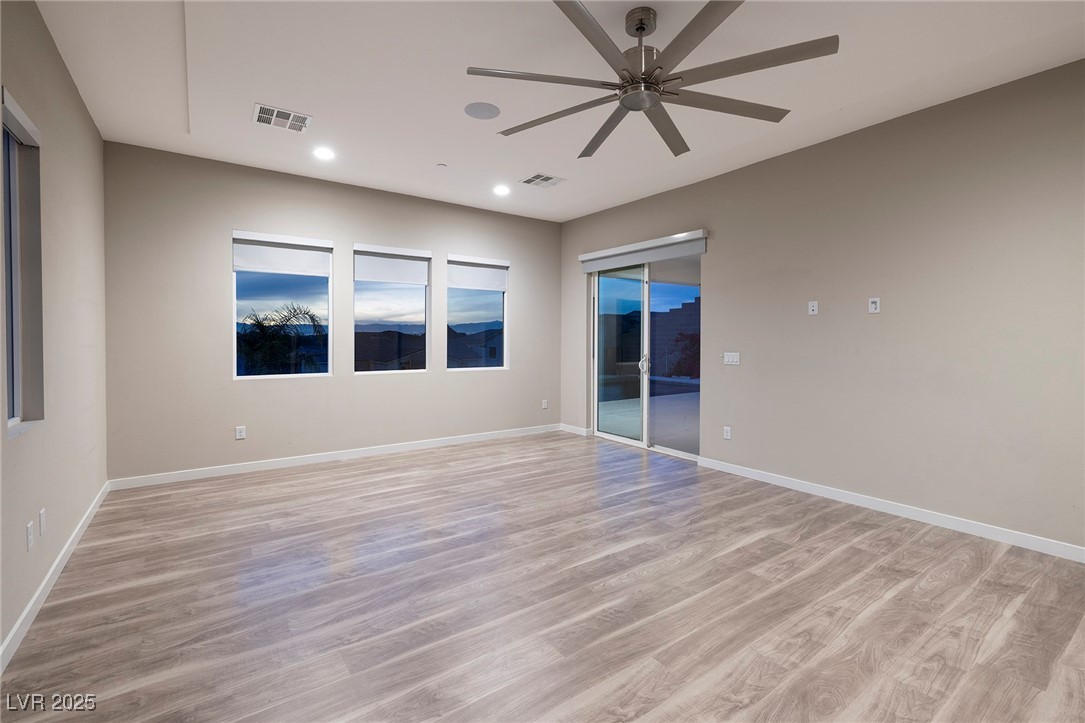 19 Hilltop Crest Street