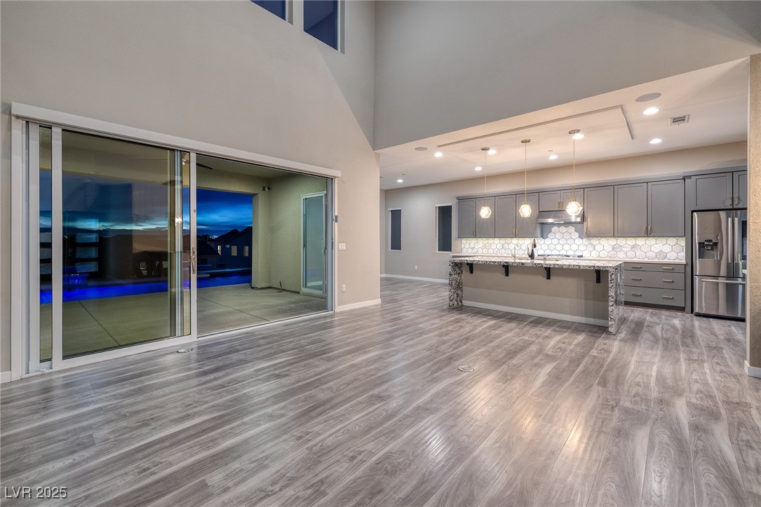 19 Hilltop Crest Street