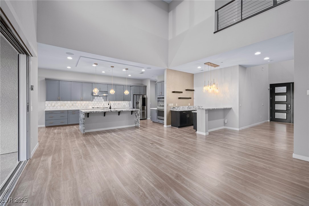 19 Hilltop Crest Street