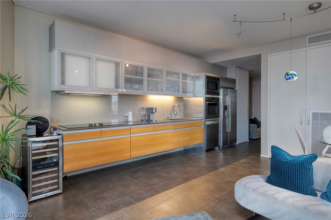 3722 South Las Vegas Boulevard 802