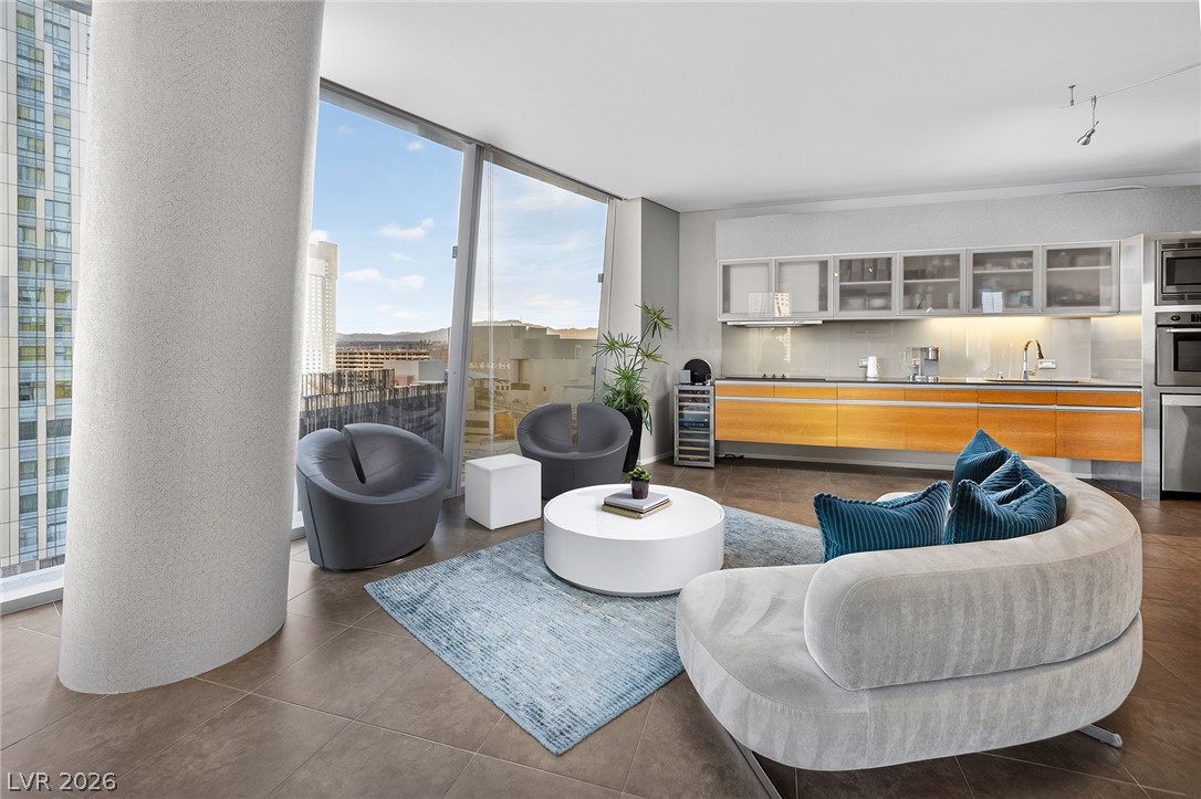 3722 South Las Vegas Boulevard 802