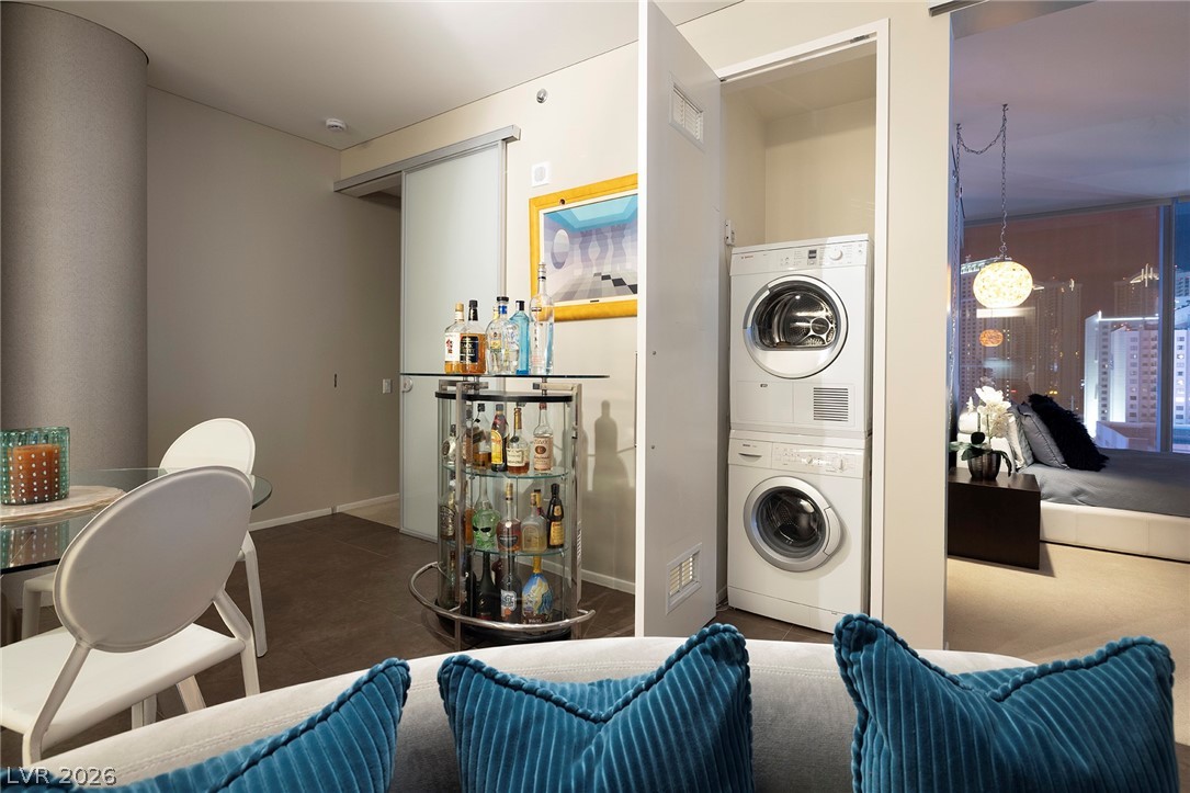 3722 South Las Vegas Boulevard 802