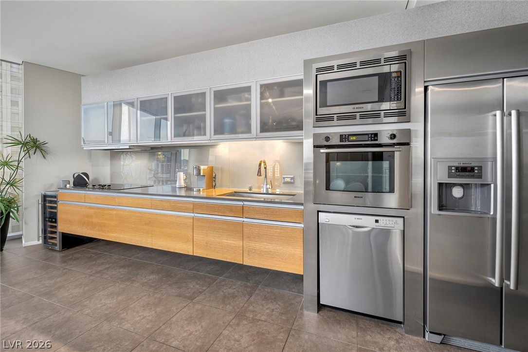 3722 South Las Vegas Boulevard 802