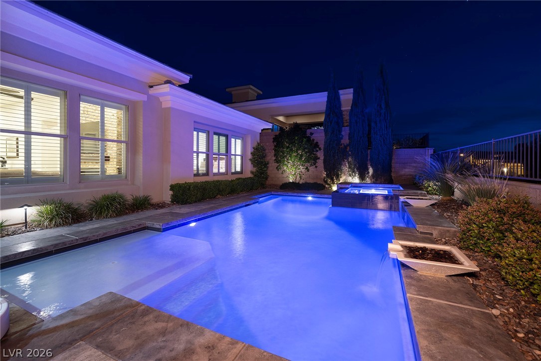 1 Costa Tropical Drive