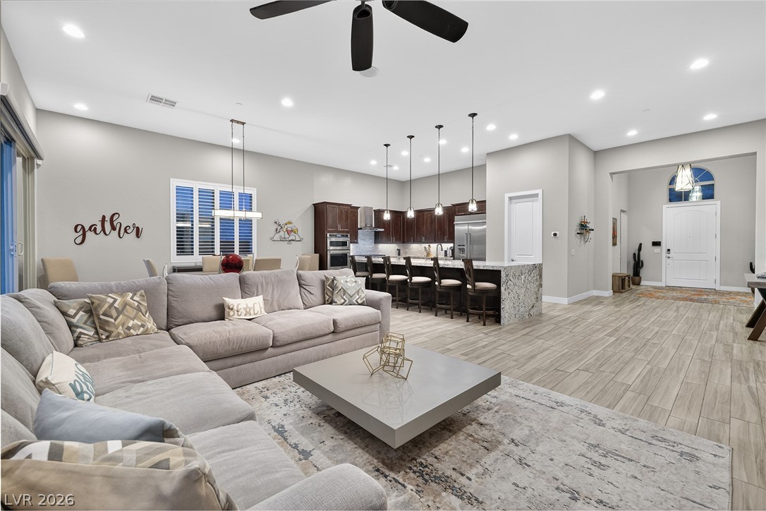 1 Costa Tropical Drive