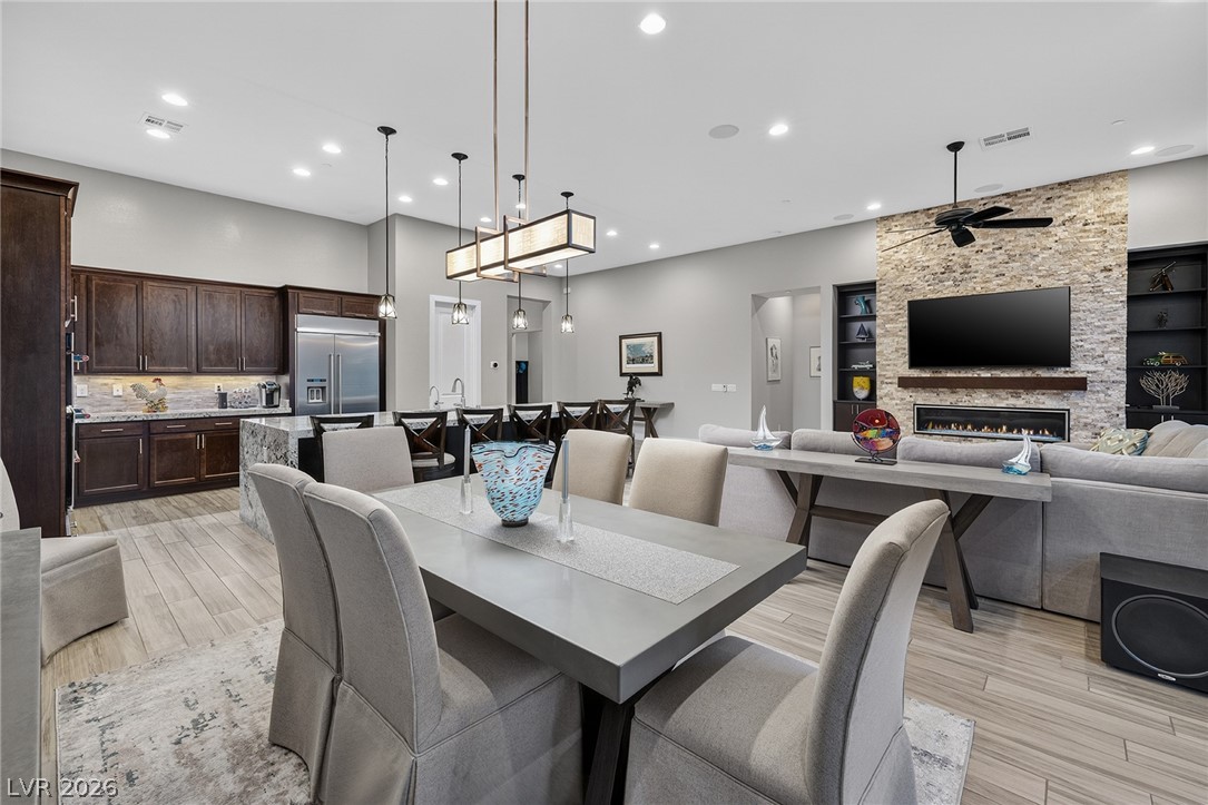 1 Costa Tropical Drive