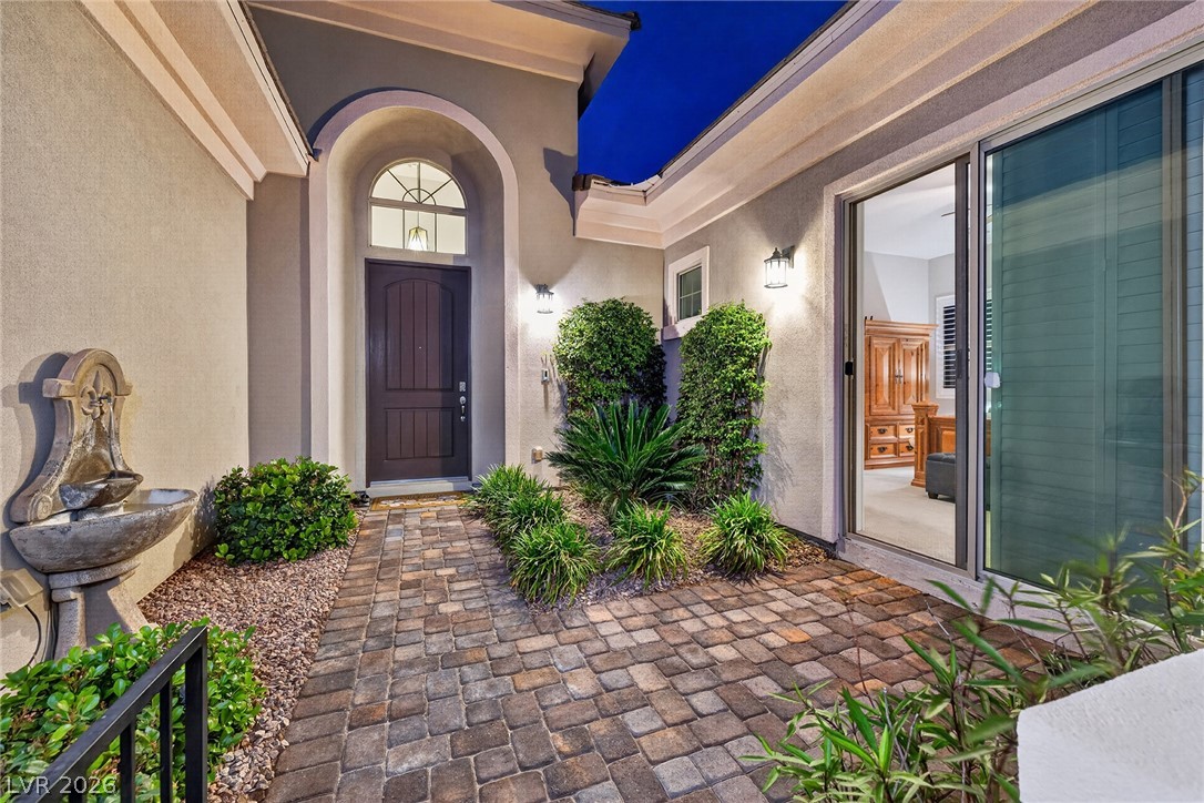 1 Costa Tropical Drive