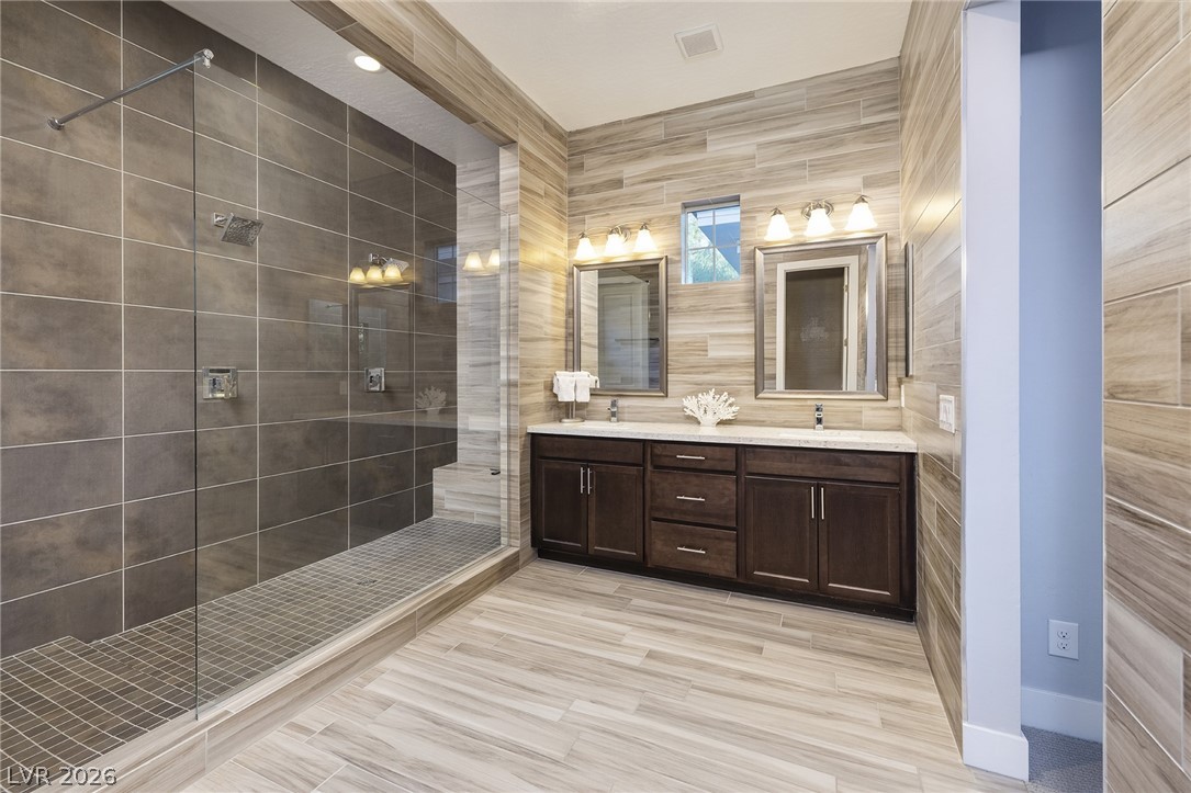 1 Costa Tropical Drive