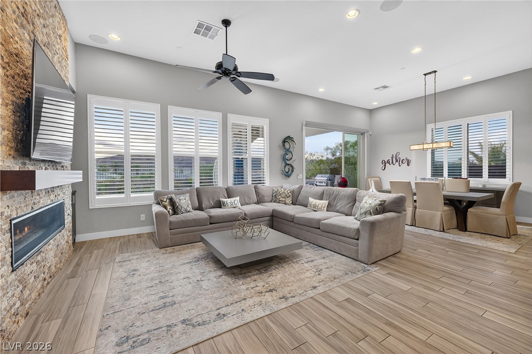 1 Costa Tropical Drive