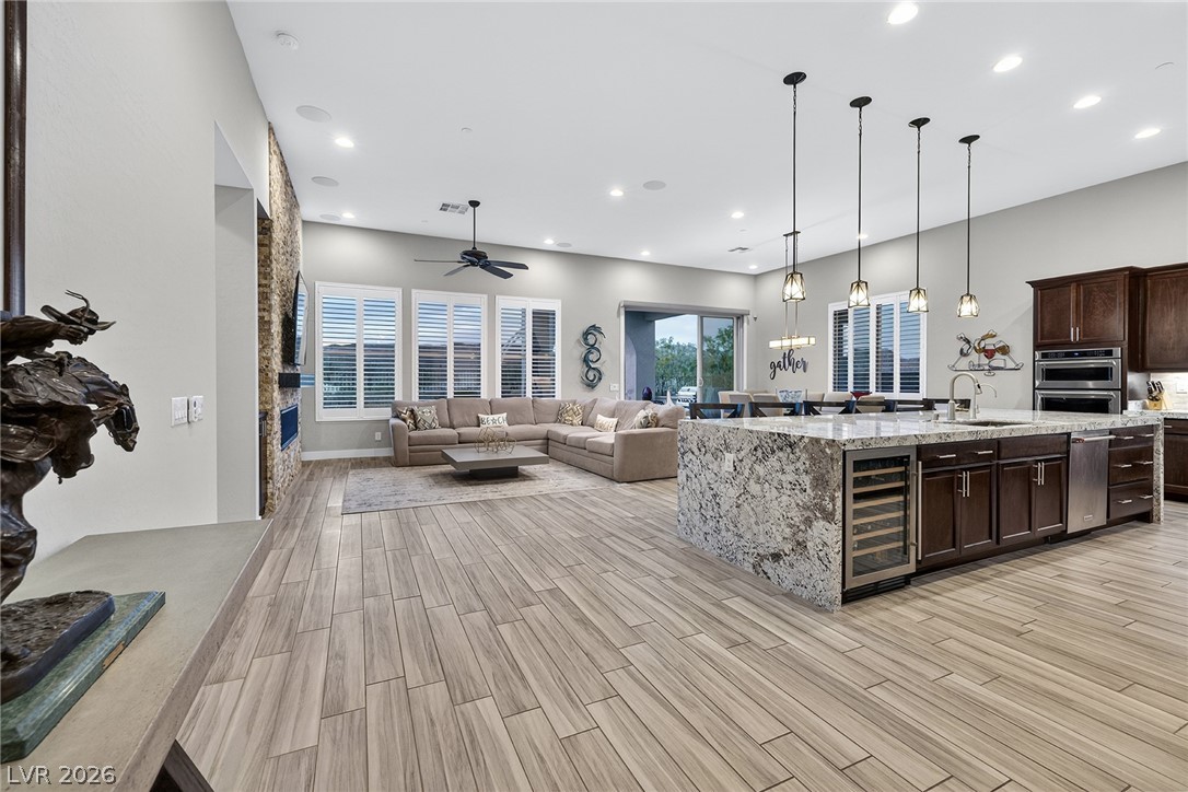 1 Costa Tropical Drive