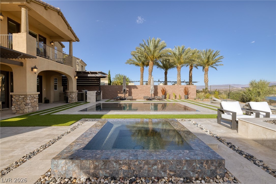 99 Rezzonico Drive