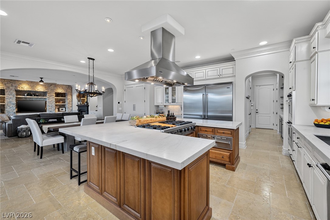 99 Rezzonico Drive