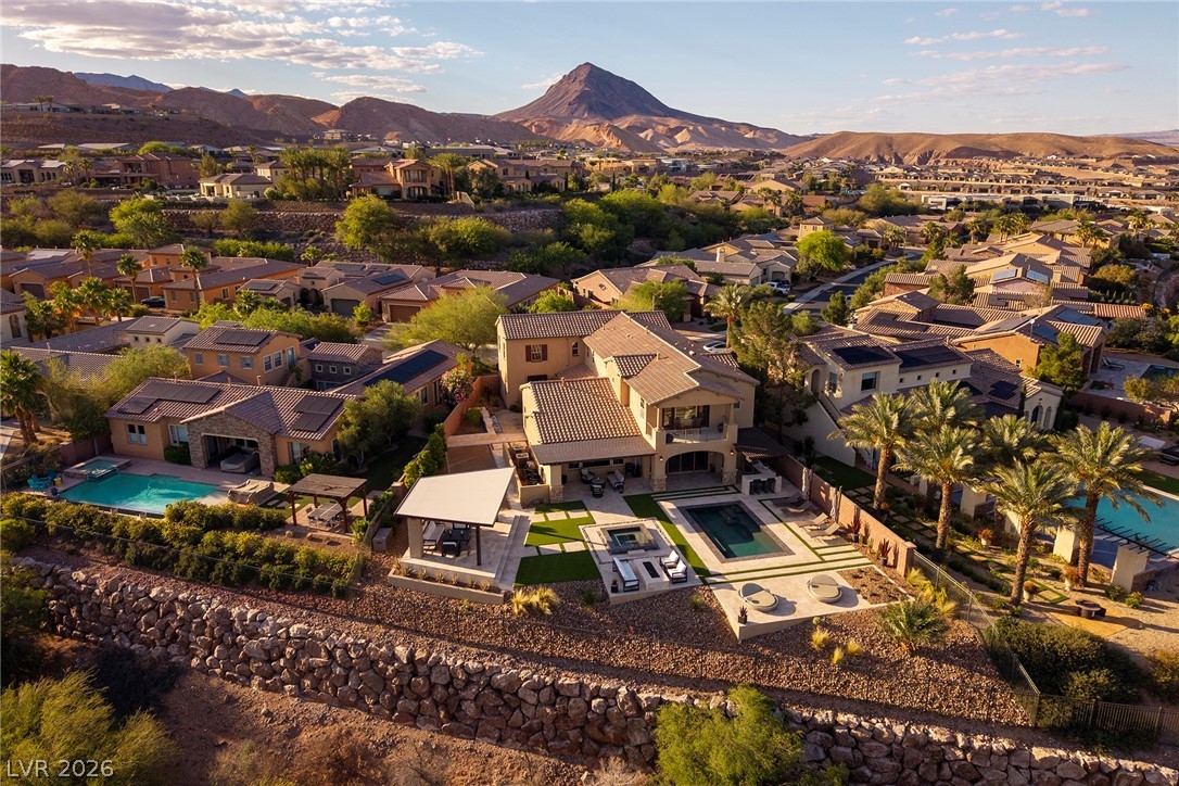 99 Rezzonico Drive