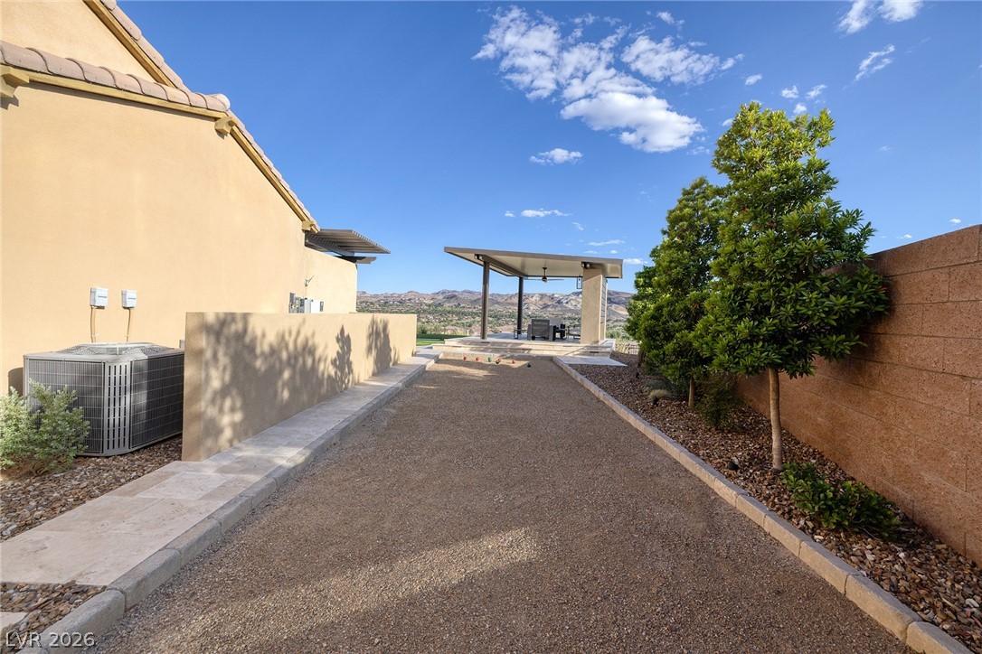 99 Rezzonico Drive