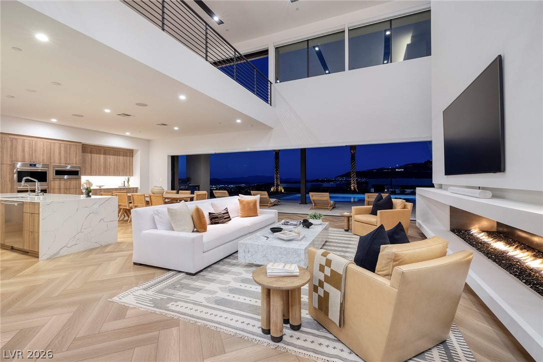 1488 Dragon Glen Drive