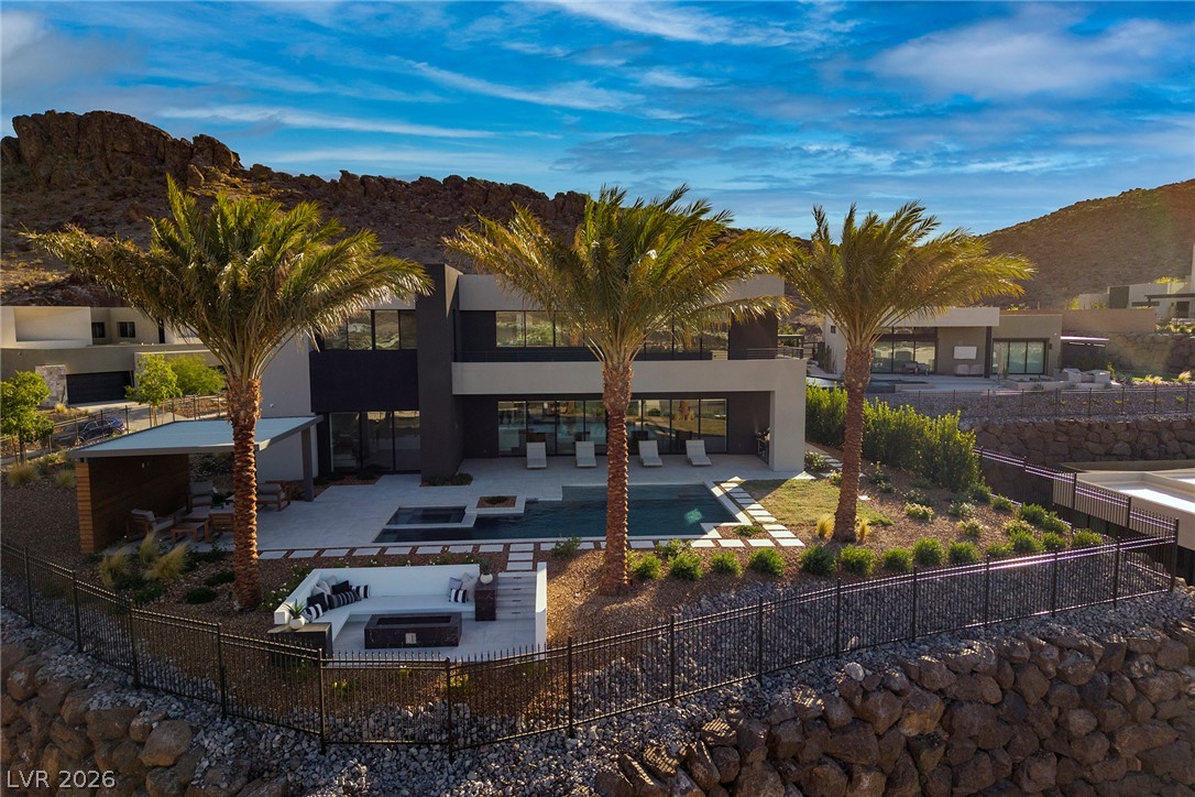 1488 Dragon Glen Drive