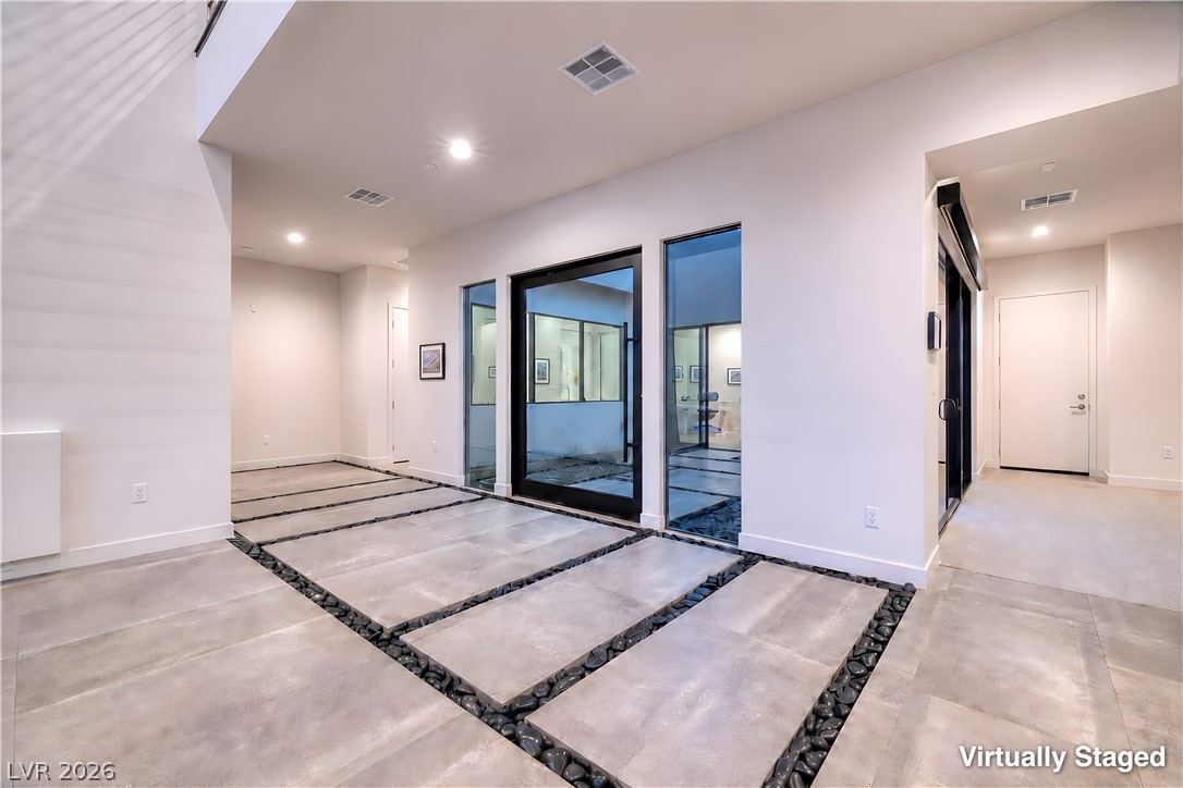 25 Falling Ridge Lane