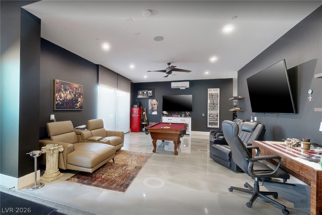 13 Rainbow Point Place