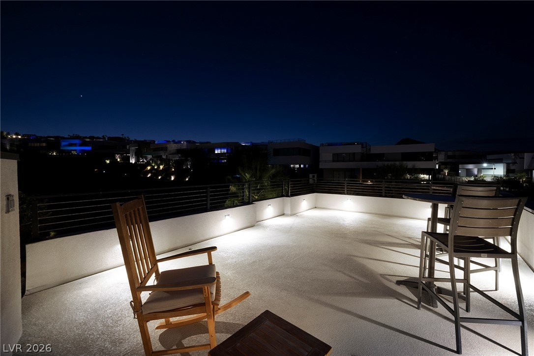 13 Rainbow Point Place