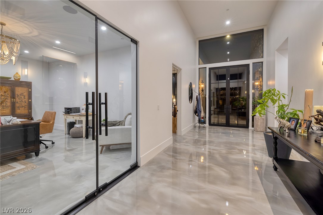 13 Rainbow Point Place