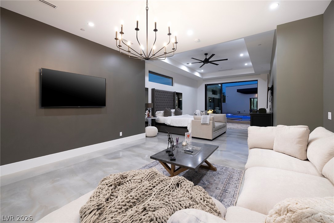 13 Rainbow Point Place