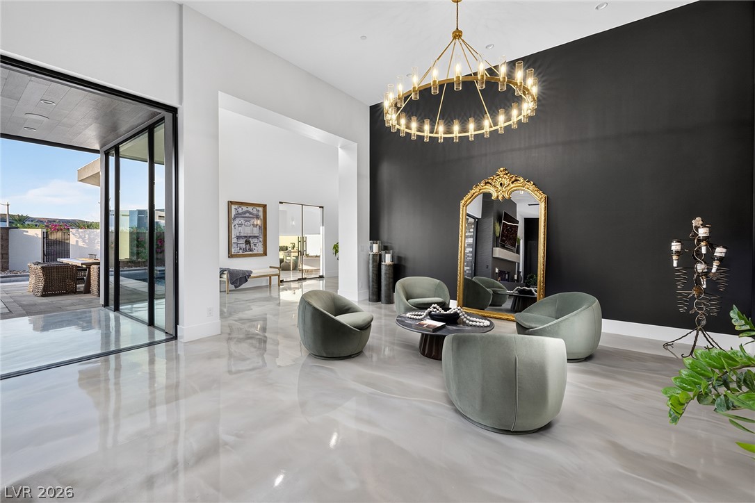 13 Rainbow Point Place