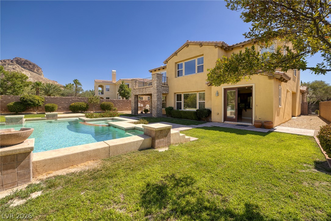 30 Benevolo Drive