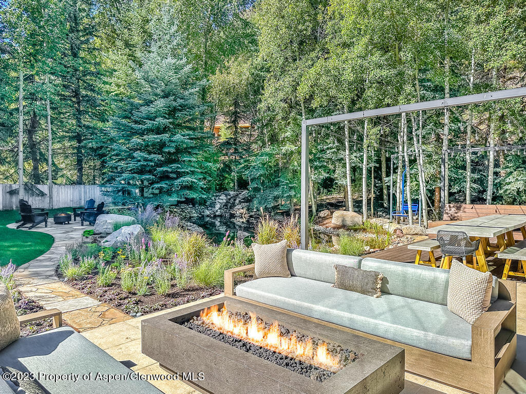 1465 Red Butte Drive