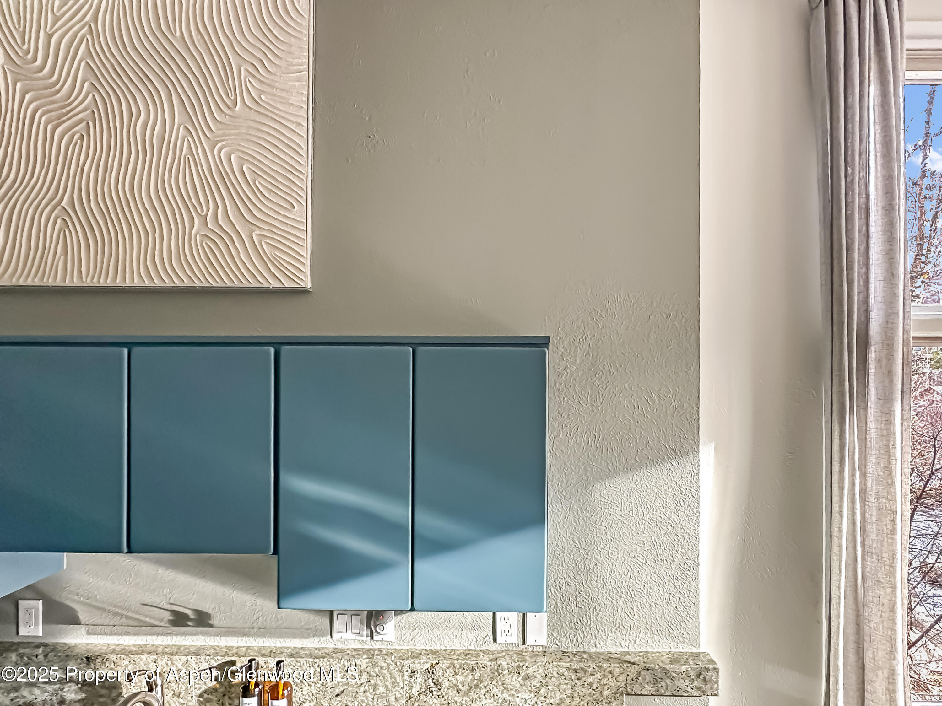 1050 Waters Avenue 9