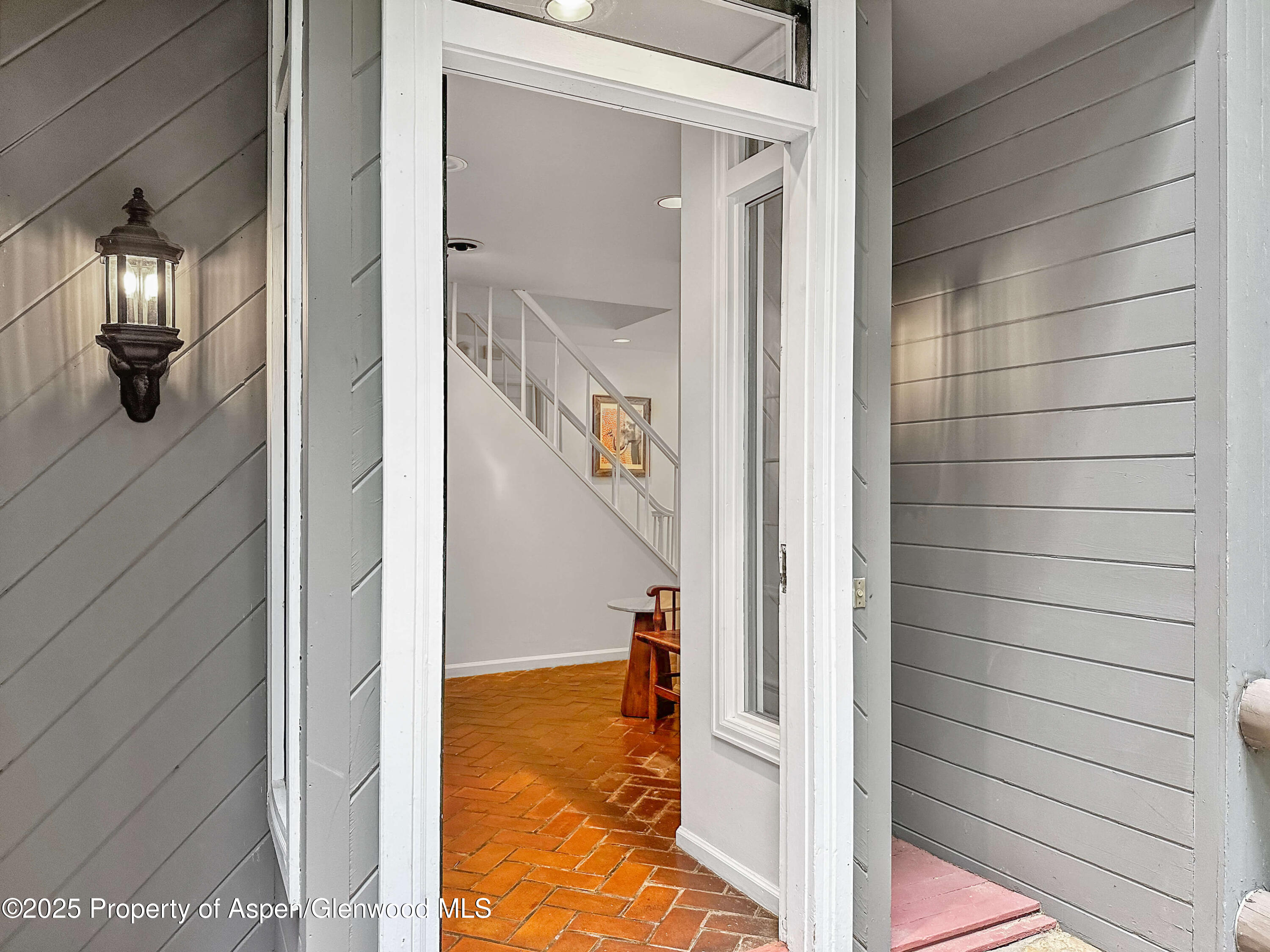 1425 Red Butte Drive