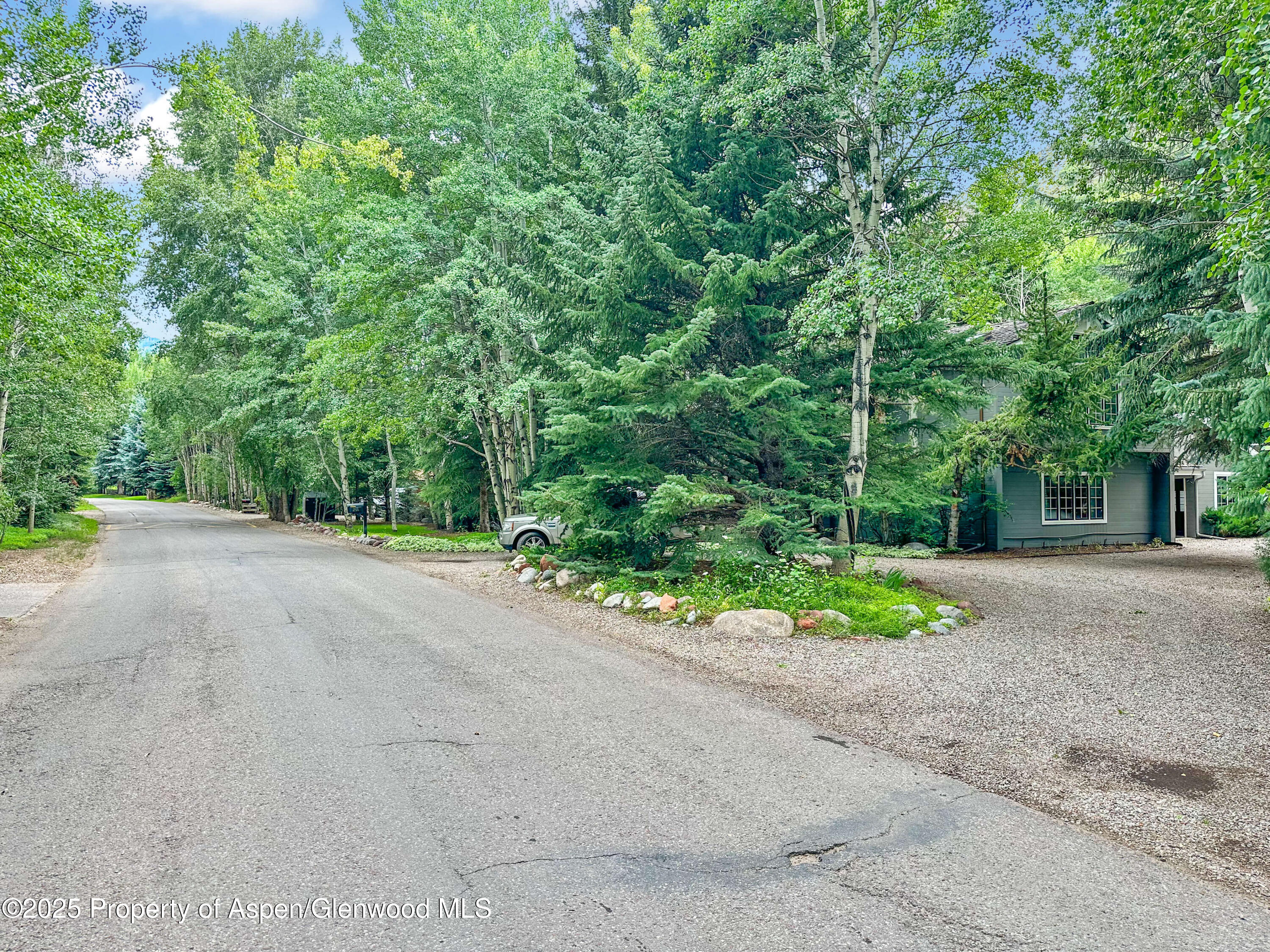 1425 Red Butte Drive